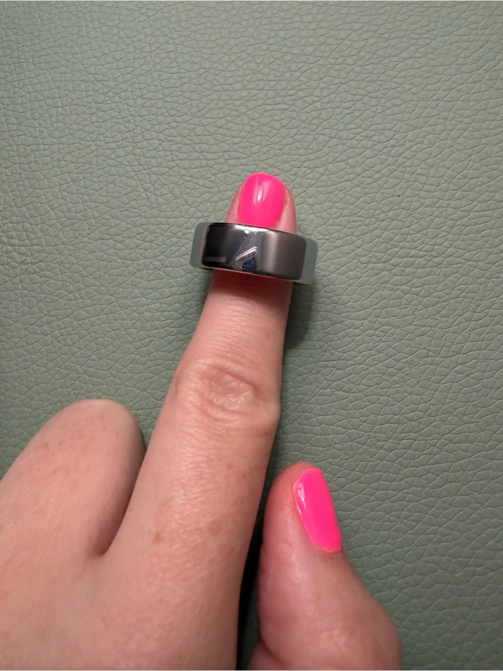 Oura Ring Gen 4 - Silver Size 7- Ring Only